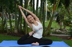 Tập yoga để đẩy lùi các bệnh về xương khớp
