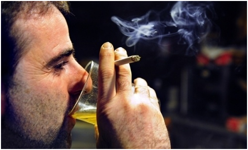 Rượu thuốc lá khiến chất lượng tinh trùng của bạn giảm sút