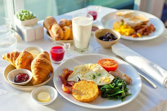 lợi ích của việc tăng cân bằng bữa sáng