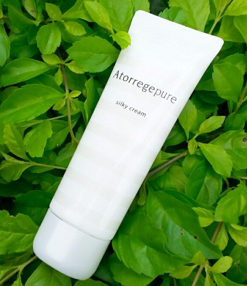 atorregepure silky cream giúp nuôi dưỡng làn da khỏe đẹp dài lâu