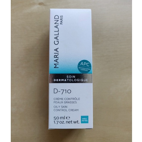 Kem trị mụn kiểm soát dầu Maria Galland D-710 Oily Skin Control Cream 50ml