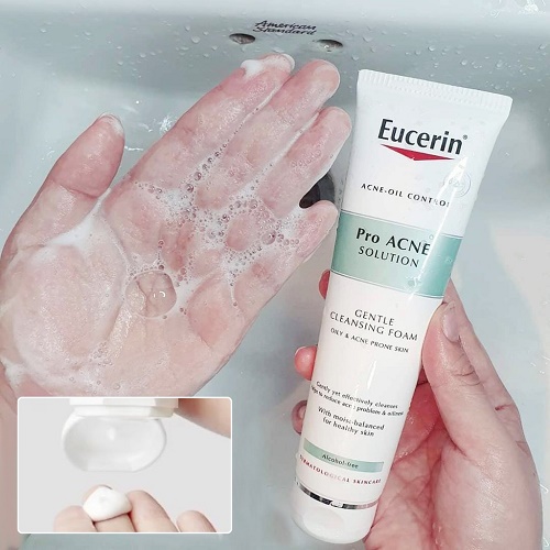  eucerin pro ance solution gentle cleansing foam được khuyên dùng cho làn da mụn da dầu