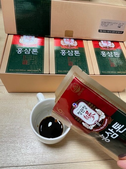 Nước hồng sâm KGC Korean Red Ginseng Extract Tonic 50ml x 30 gói