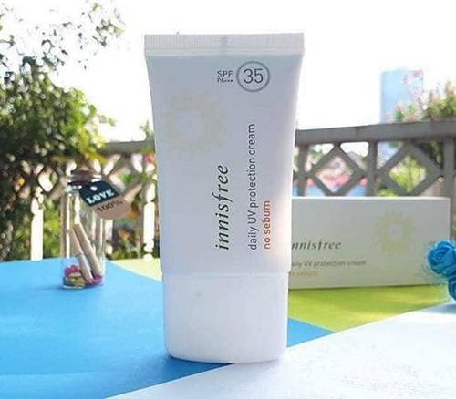 innisfree daily  uv protection cream no sebum spf 35 pa+++ bảo vệ da khỏi ánh nắng mặt trời