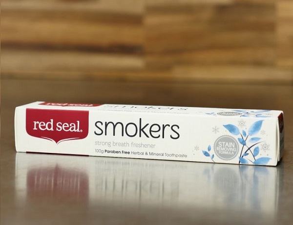 Kem đánh răng Red Seal Smokers Toothpaste của Úc
